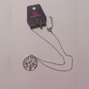 Paparazzi Silver Tree Pendant Necklace and Earring Set